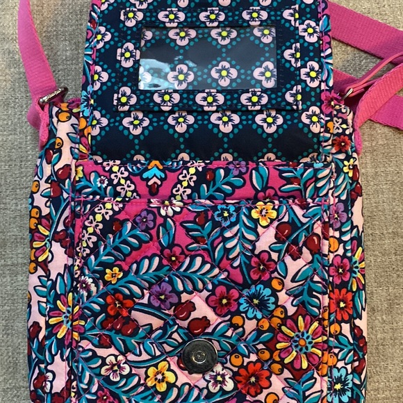 Vera Bradley crossbody - Picture 6 of 8